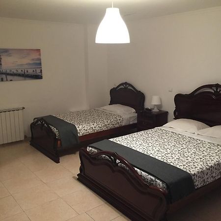 Granada Holidays Pension São Martinho do Porto Buitenkant foto