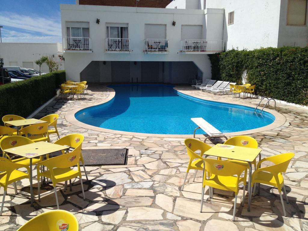 Granada Holidays Pension São Martinho do Porto Buitenkant foto
