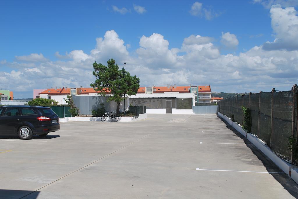 Granada Holidays Pension São Martinho do Porto Buitenkant foto