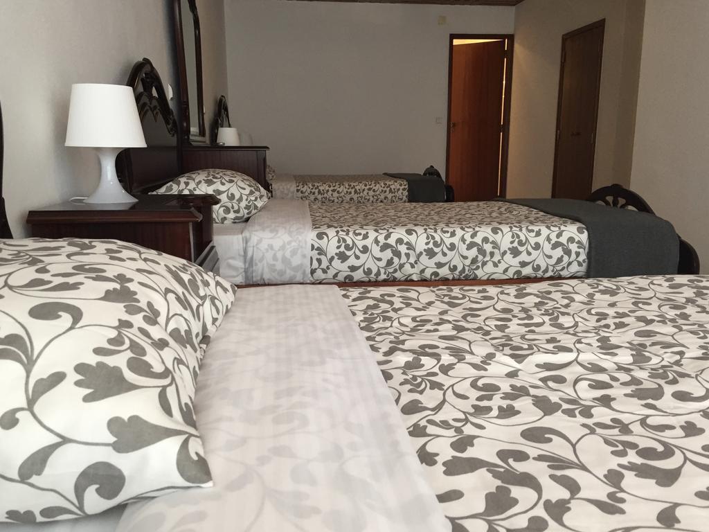 Granada Holidays Pension São Martinho do Porto Buitenkant foto