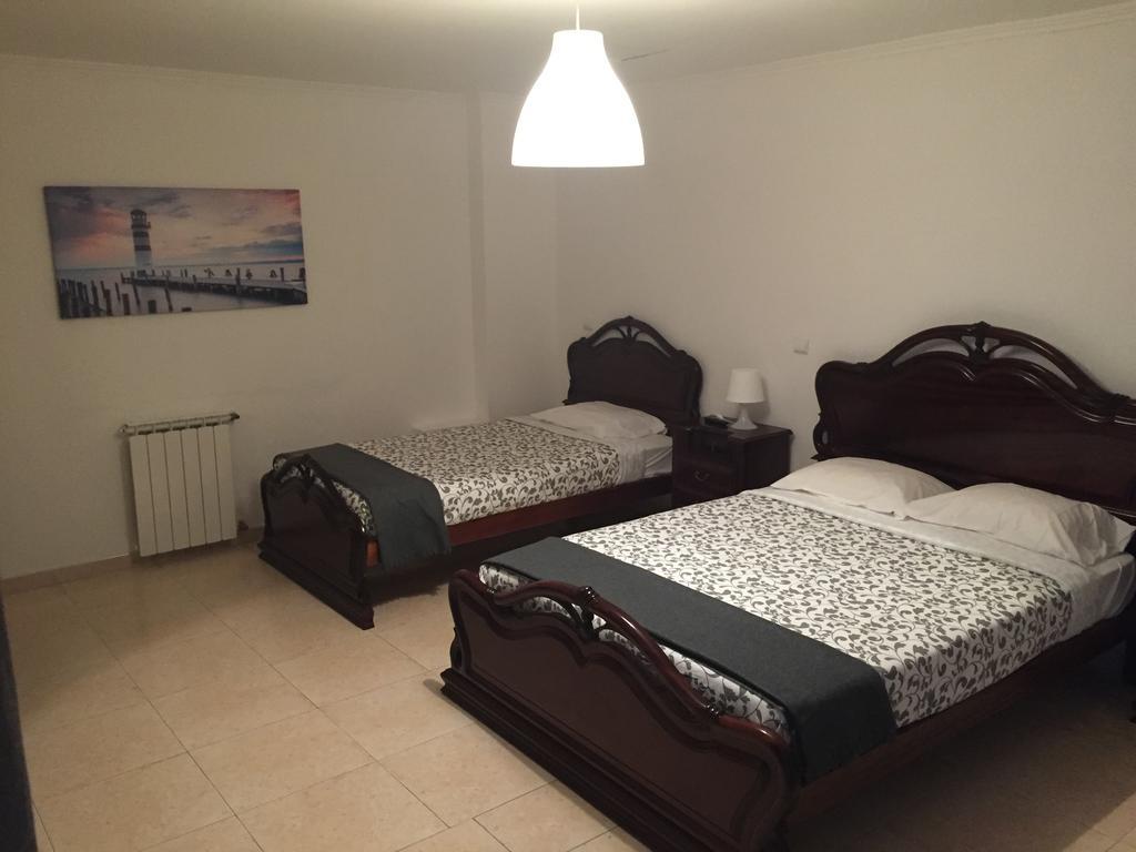 Granada Holidays Pension São Martinho do Porto Buitenkant foto