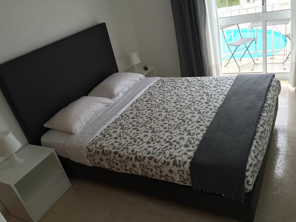 Granada Holidays Pension São Martinho do Porto Buitenkant foto